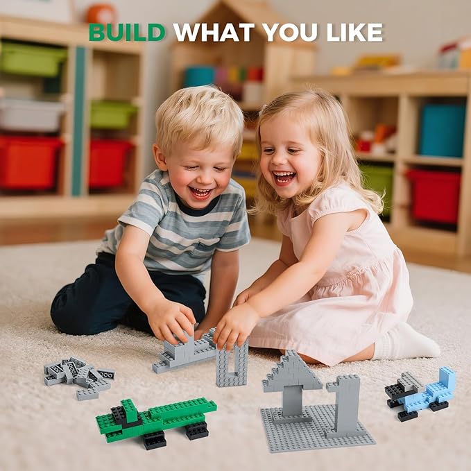500 Piece Classic Building Bricks and 1 Gray Baseplate 2x4 Bricks Bulk Creative Building Toys Blocks Bulk for Kids Ages 6+ Light Gray(Samll Bricks 1.25x0.62x0.47 in)