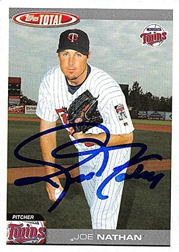 Autograph Warehouse 246450 Joe Nathan Autographed Baseball Card - Minnesota Twins 2004 Topps Total - No. 713