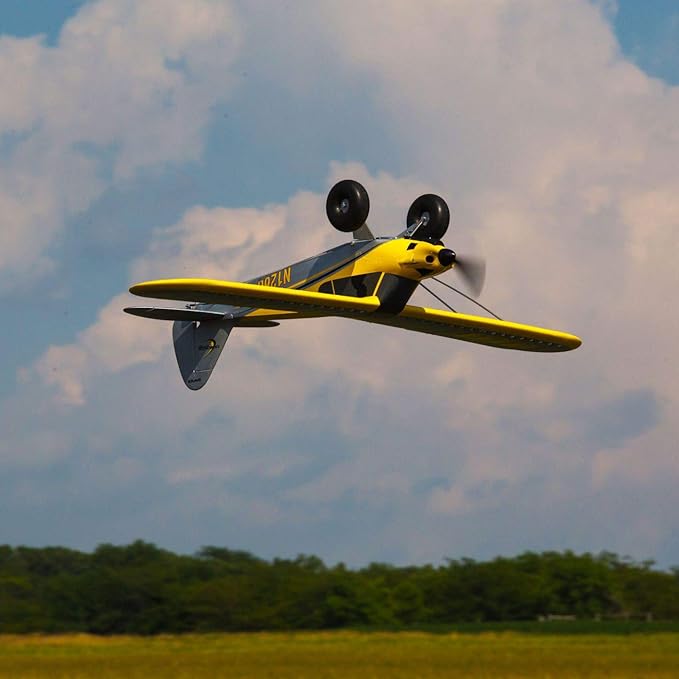 HobbyZone RC Airplane Carbon Cub S 2 1.3m Ready-to-Fly (Transmitter Battery and Charger Included) with Safe HBZ32000 Yellow MultiUnisex Adult