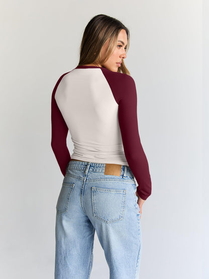 Trendy Queen Women's Long Sleeve Shirts Slim Fit Stretchy Color Block Slightly Cropped Tops