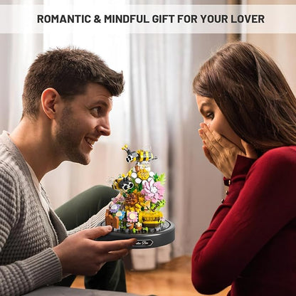 QLT QIAOLETONG Flower Bouquet Building Sets 588 PCS Animals Flowers Botanical Collection Mini Bricks Building Blocks Toy for Adults Valentine's Day for Her Mom Women Wife Girlfriend (Bee)