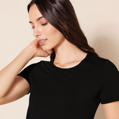 Amazon Essentials Women's Regular-Fit Short-Sleeve Crewneck T-Shirt, Pack of 2, Black/White, X-Small