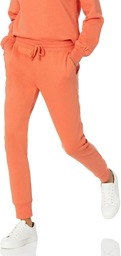 Amazon Essentials Women's Fleece Jogger Sweatpant (Available in Plus Size)