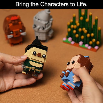 Classic Action Figure Building Set Compatible with Lego for AdultsGift Idea for Boys and Girls 8-14 Years Model Figure for Collectors and Display 685 pcs