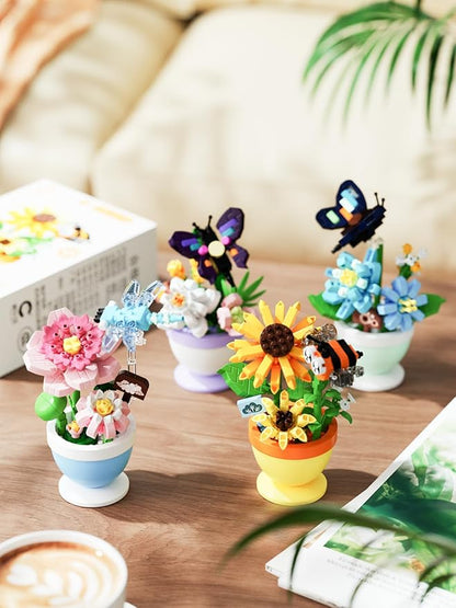 4 Set Mini Flower Cute Insects Potted Plant Bonsai Building Toy Blocks Particle Set Small Flowers Botanical