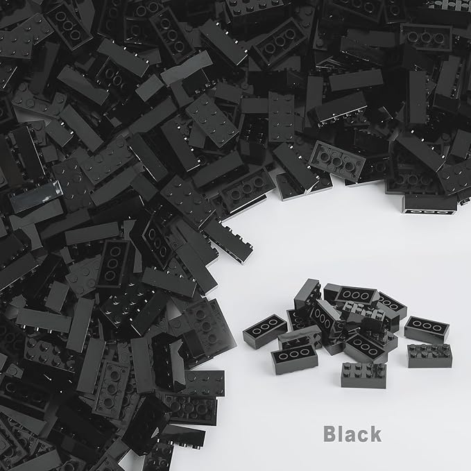 500 Piece Classic Building Bricks and 1 Gray Baseplate 2x4 Bricks Bulk Creative Building Toys Blocks Bulk for Kids Ages 6+ Black(Small Bricks 1.25x0.62x0.47 in)