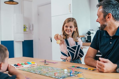 Asmodee Splendor Kids Board Game - Resource Collection &amp Kingdom Adventure Strategy Game for Family Kids &amp Adults Ages 6+ 2-4 Players 25 Minute Playtime