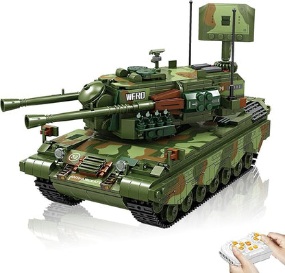NUTCRACKER Military Tank Building Blocks Set - WW2 Army Tank Building Toy Collectible Home Display Model Christmas Birthday Gifts for Adults ((No Battery Included)
