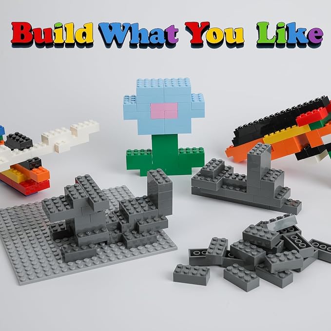 500 Piece Classic Building Bricks and 1 Gray Baseplate 2x4 Bricks Bulk Creative Building Toys Blocks Bulk for Kids Ages 6+ Dark Gray(Small Bricks 1.25x0.62x0.47 in)