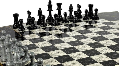 John N. Hansen: Chess 4 Black