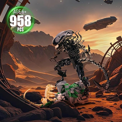 Xenomorph Building Set MOC Alien Action Figure Kit Compatible with Lego Horror Sci - Fi Collectible Model Figure &amp Detailed Base for Adults Kids Birthday for Movie Fans Aged 8+ 958PCS