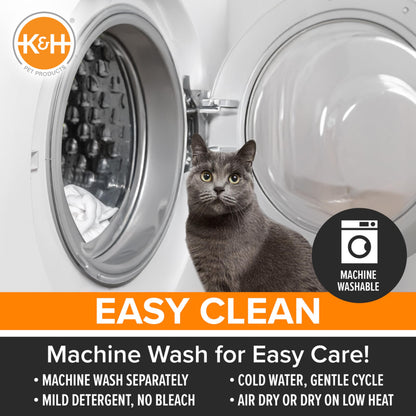 K&H PET PRODUCTS Self-Warming Cat Bed Pad, Self Heating Pad for Outdoor Cat Houses, Warming Mat for Indoor Pet Beds & Furniture, Reversible Blanket, Machine Washable - Small 21 X 17in Gray/ Black
