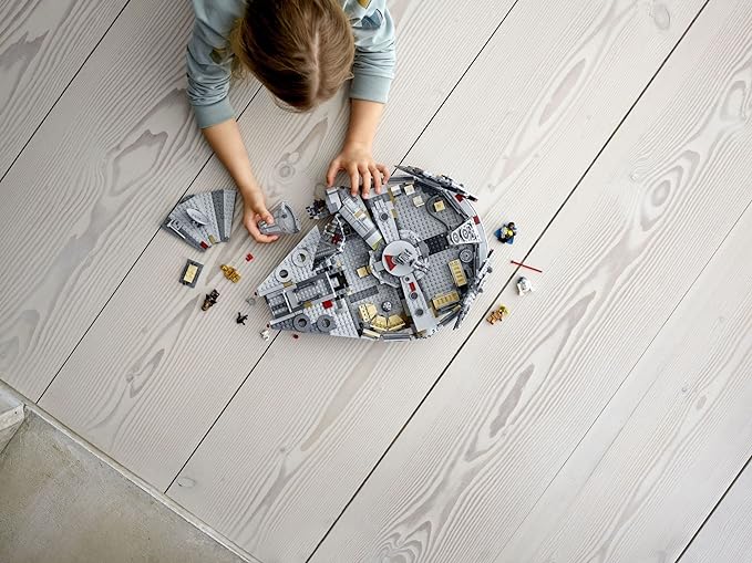 LEGO Star Wars Millennium Falcon 75257 Building Set - Starship Model with Finn Chewbacca Lando Calrissian Boolio C-3PO R2-D2 and D-O Minifigures The Rise of Skywalker Movie Collection