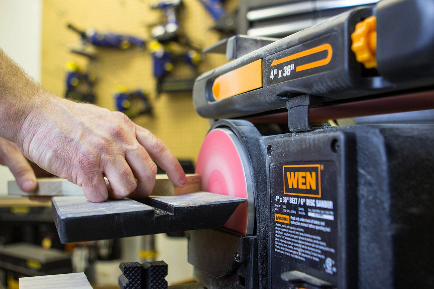 WEN Benchtop Belt and Disc Sander with 4 x 36 in. Belt, 6 in. Disc and Cast Iron Base (6502T)